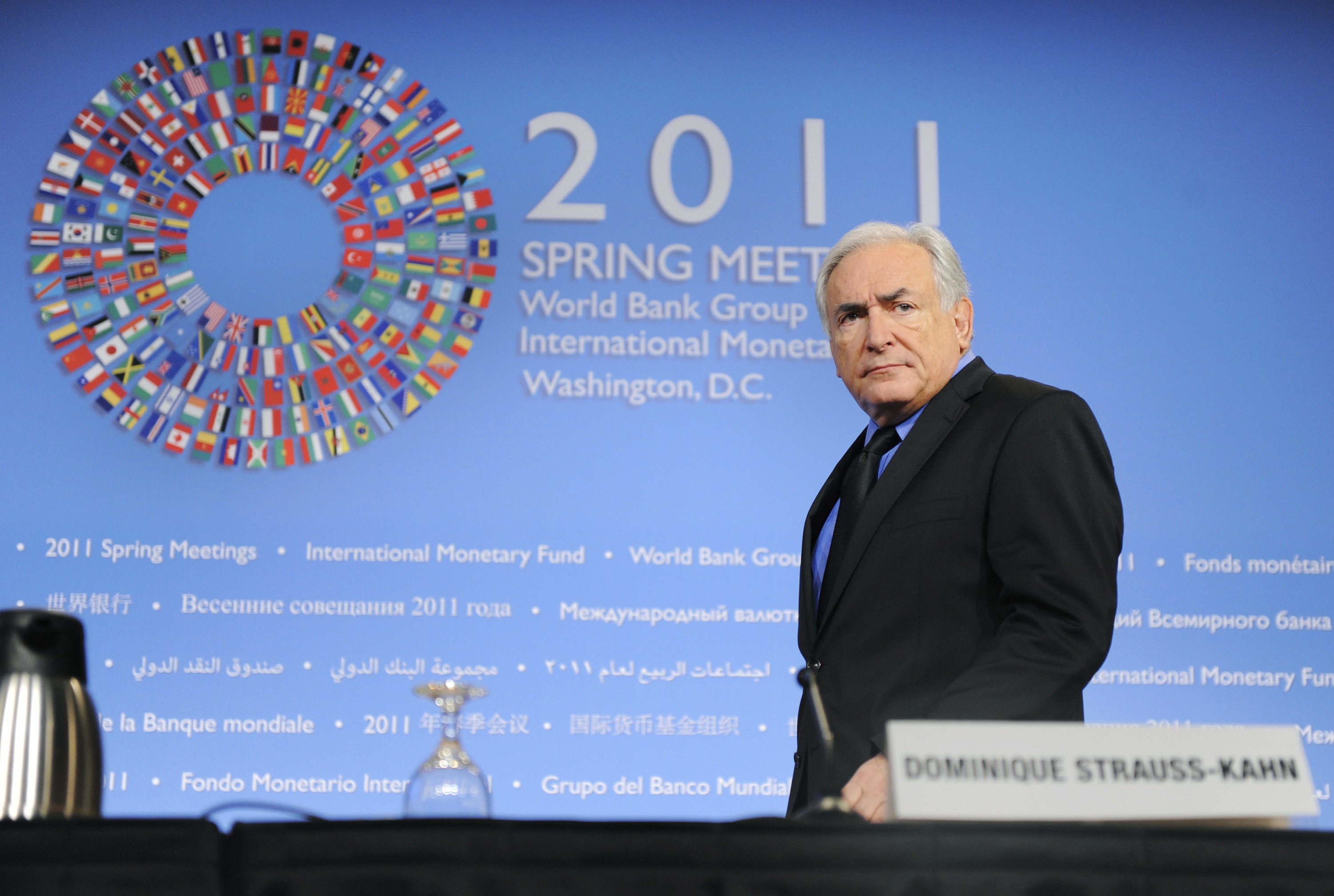 «Άνω του 100% του ΑΕΠ τα ιδιωτικοποιήσιμα αγαθά της Ελλάδας» λέει το ΔΝΤ