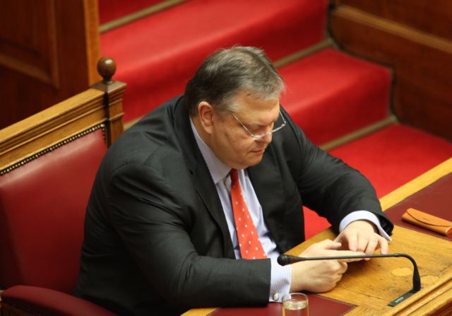 Η υπόθεση των υποβρυχίων θα εξεταστεί στο σύνολό της, διαβεβαιώνει ο Ευ.Βενιζέλος