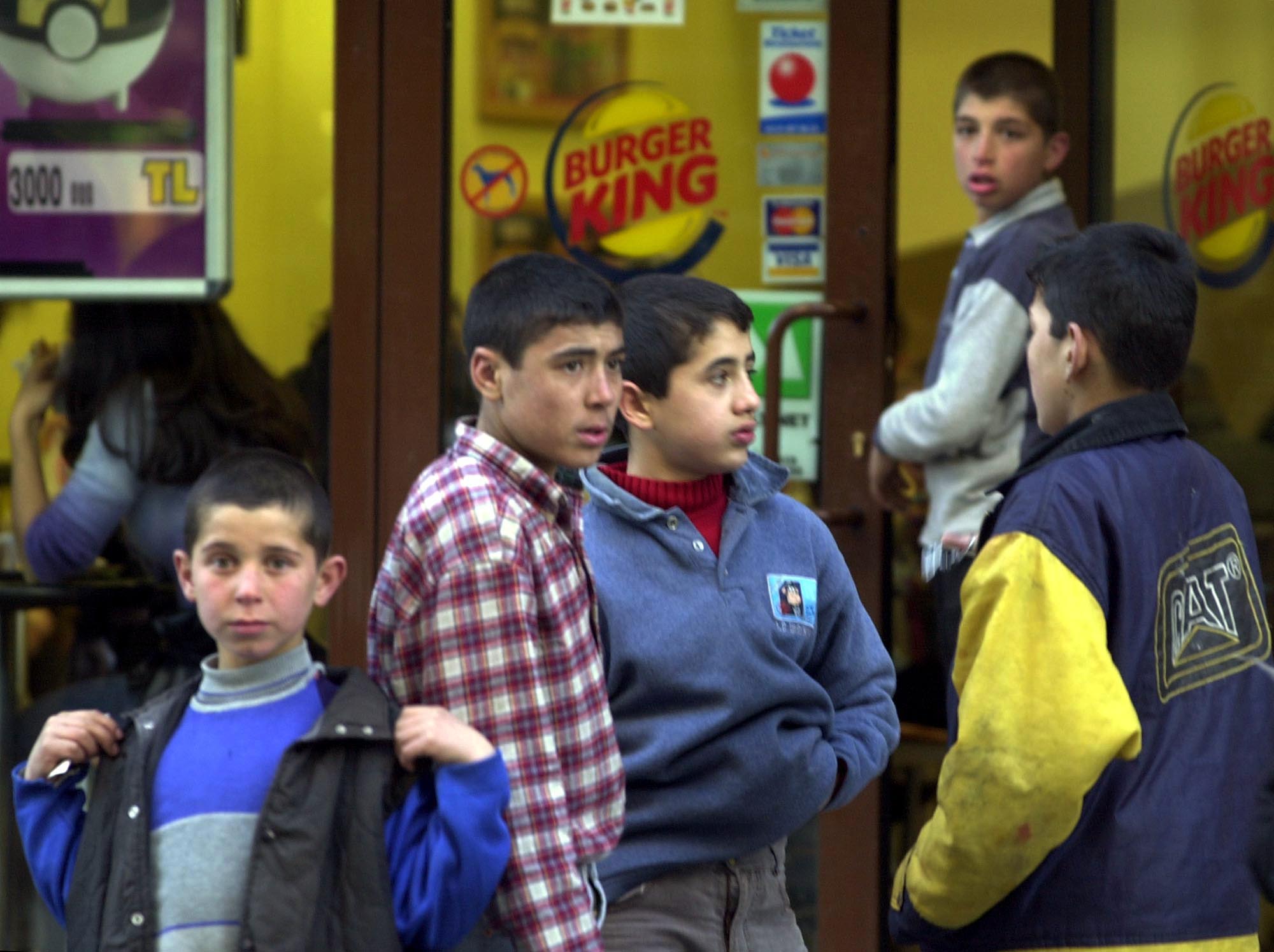 Υψηλότερο ποσοστό πρόωρων θανάτων μεταξύ των νεαρών ενηλίκων