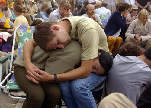 O κουρασμένος εγκέφαλος κοιμάται κατά τόπους