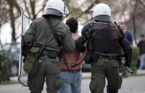 Επεισόδια στη Θεσσαλονίκη στη διάρκεια πορείας αντιεξουσιαστών