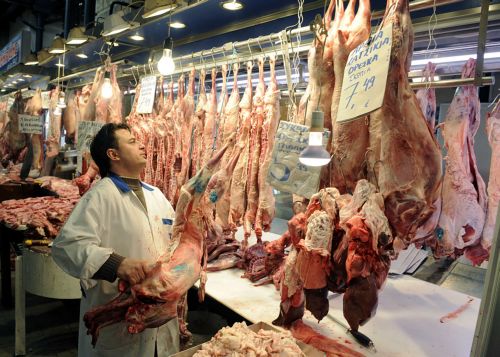 Απλησίαστος σε σύγκριση με πέρυσι ο πασχαλινός οβελίας