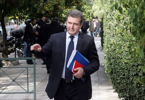 Παράταση μέχρι το Μάιο για υποβολή αιτήσεων υπαγωγής στον νέο επενδυτικό