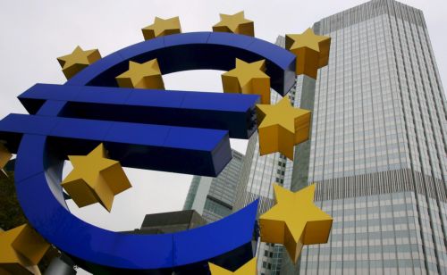 Ασφυκτικές πιέσεις στις χώρες της ευρω-περιφέρειας φέρνει η αύξηση των επιτοκίων της ΕΚΤ