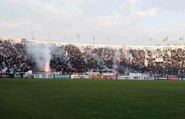 Με κόσμο στα πλέι οφ ο ΠΑΟΚ, μία αγωνιστική η τιμωρία