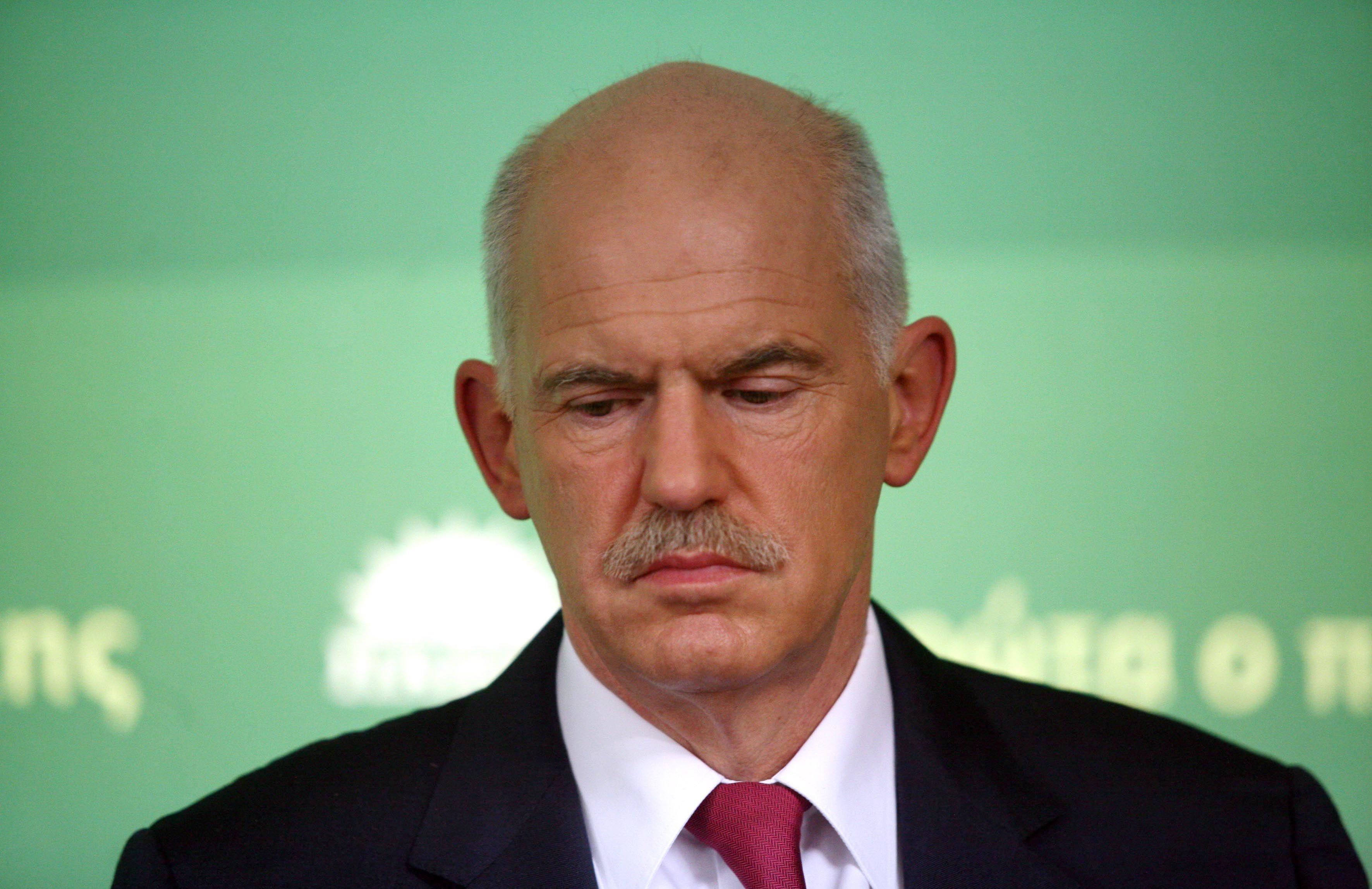 «Γκρίνια» για τα μέτρα, ανασχηματισμός και πρόωρες στις τοποθετήσεις των βουλευτών