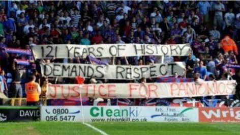 Σεβασμό στον Πανιώνιο ζητούν οι οπαδοί της Κρίσταλ Πάλας