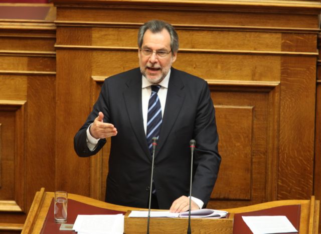 Οδεύουμε προς «ιδιόμορφο παρακράτος» λέει ο Χρ.Παπουτσής για την επίθεση στον Α.Λοβέρδο