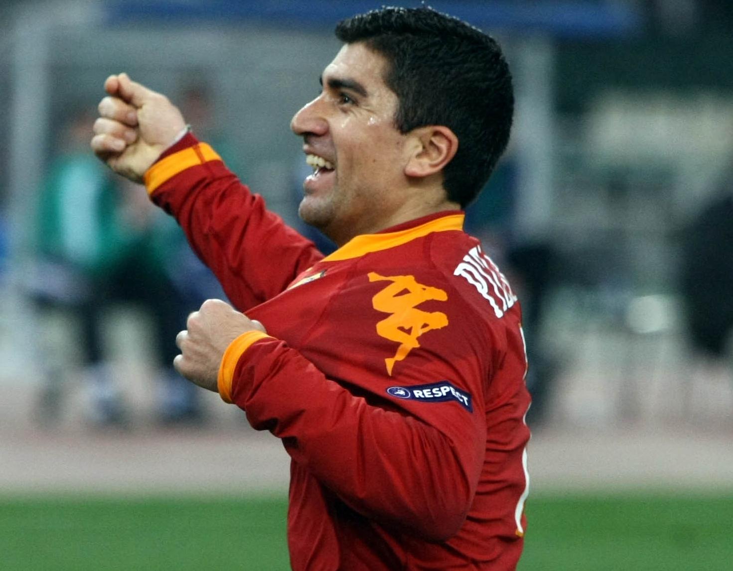 Απίθανη η αποχώρηση Πιζάρο λένε οι Ιταλοί