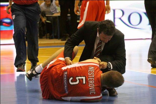 Εύκολα οι «αιώνιοι», εξάρθρωση ωμοπλάτης ο Νεστέροβιτς