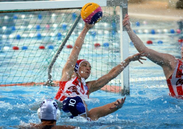 Με γκολ της Αντωνάκου, ο Ολυμπιακός 7-6 τη Βουλιαγμένη