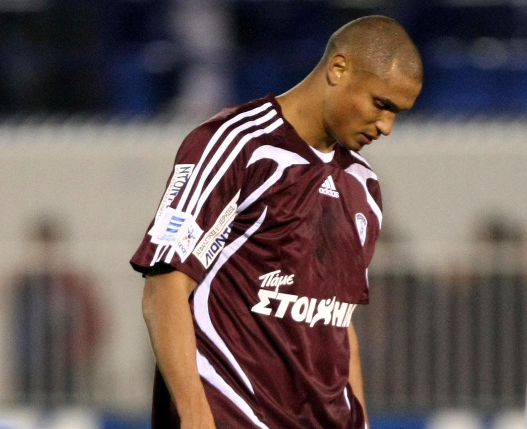 O Kουζέν έστειλε εξώδικο στην ΠΑΕ ΑΕΛ διεκδικώντας τα δεδουλευμένα του