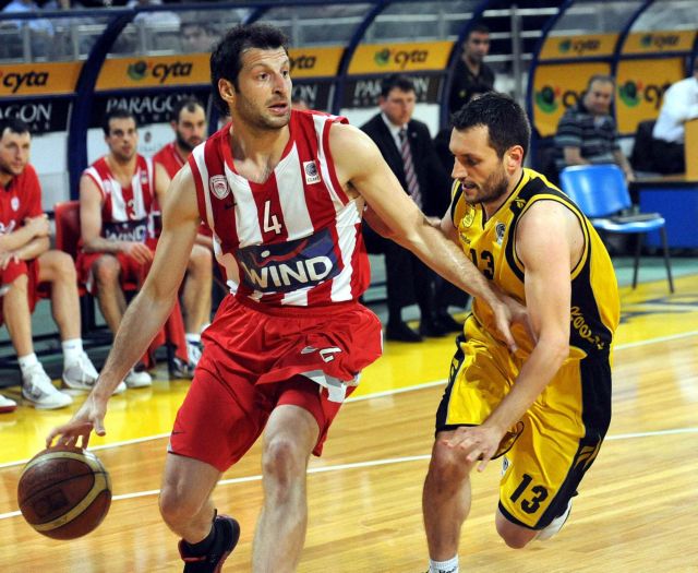 Ο Ολυμπιακός έκανε άνετα το 2-0 στη σειρά με τον Αρη