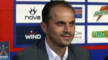 Για έναν ακόμη χρόνο στον πάγκο της Κέρκυρας ο Μπάντοβιτς