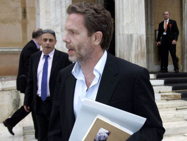 Γερουλάνος: «Δεν εξετάζει η Πολιτεία τους φακέλους αδειοδότησης»