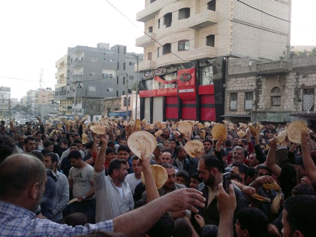 Έφοδος των δυνάμεων ασφαλείας της Συρίας σε προάστιο της Δαμασκού