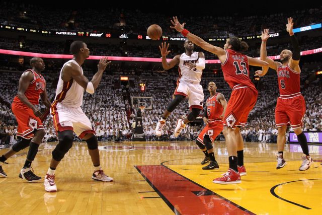 Οι Χιτ νίκησαν τους Μπουλς και έκαναν το 2-1 στη σειρά