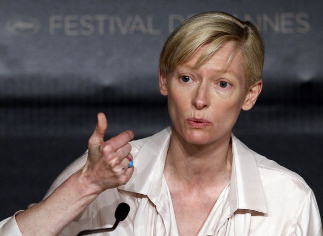 «Για μια μητέρα το αίσθημα μοναξιάς είναι καμιά φορά πολύ αληθινό» λέει η Τ.Σουίντον