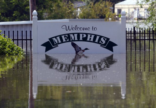 Πλωτή πολιτεία το Μέμφις στις νότιες ΗΠΑ λόγω των πλημμυρών
