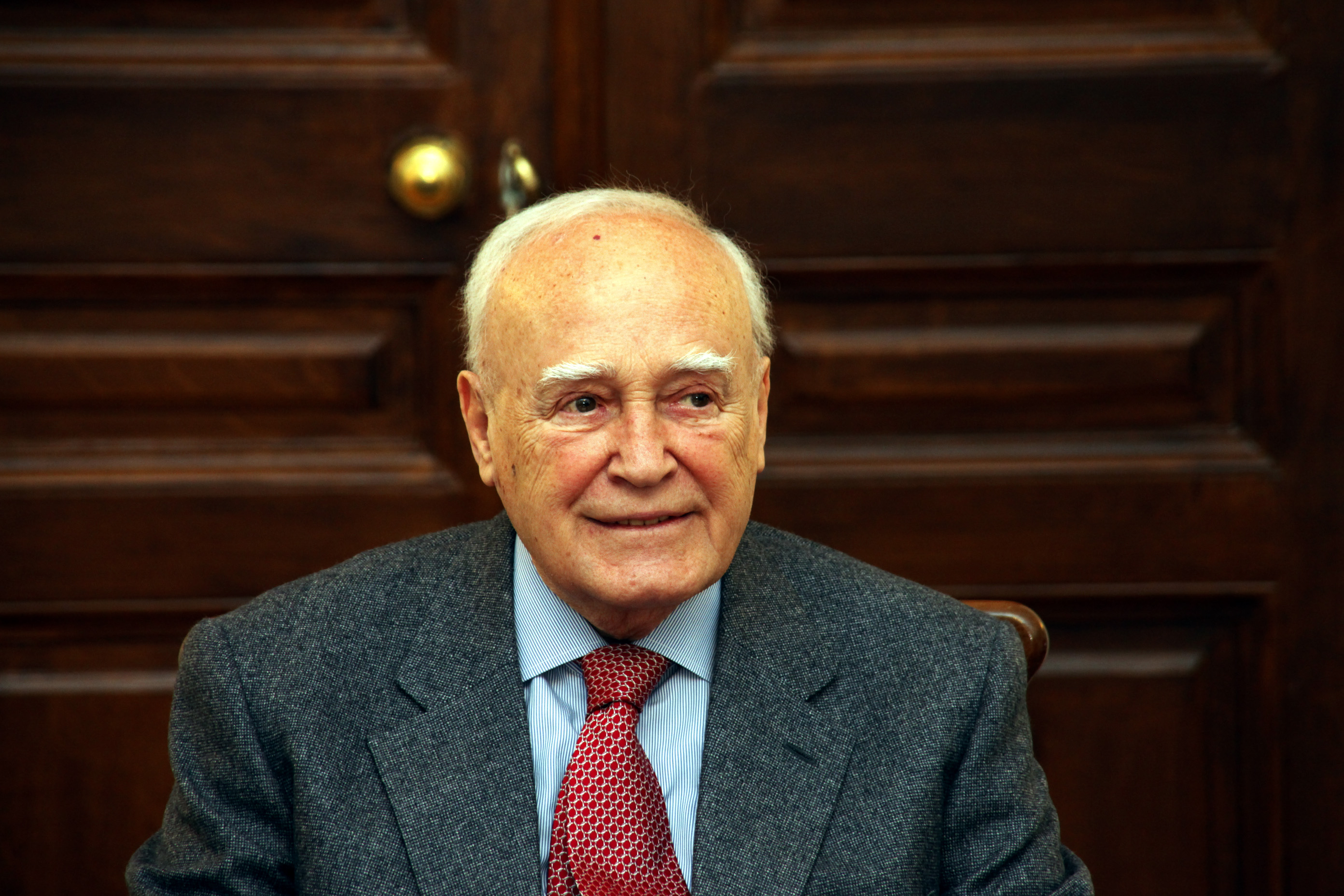 Τη συνάντηση των πολιτικών δυνάμεων σε μια κοινή επιδίωξη ζήτησε ο Κ.Παπούλιας