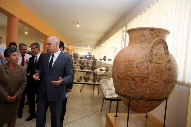 Εθνική συστράτευση ζήτησε από το Ναύπλιο ο Γιώργος Παπανδρέου