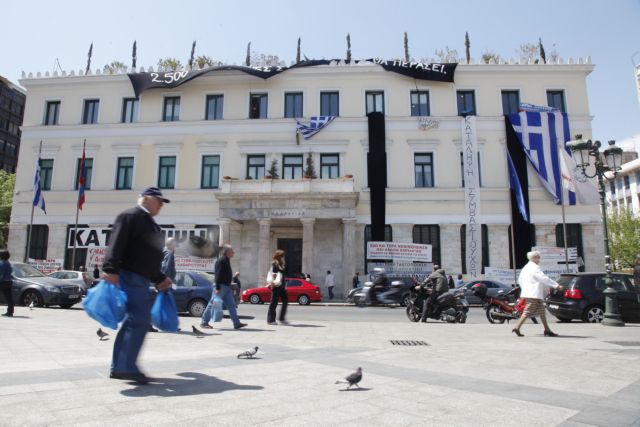 Σε αναζήτηση κοινής πρότασης για τους συμβασιούχους Καμίνης και εργαζόμενοι