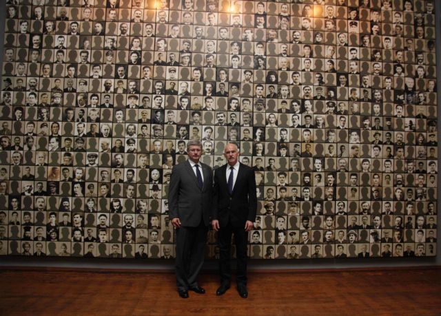 Τα Καλάβρυτα και το Μνημείο του Ολοκαυτώματος επισκέφθηκε ο Καναδός πρωθυπουργός