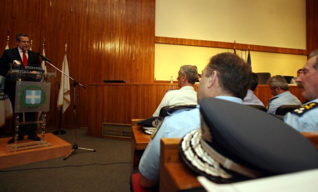 Δεν «έδειξα» καμία συγκεκριμένη υπηρεσία της ΕΛ.ΑΣ. διευκρινίζει ο Χρ.Παπουτσής