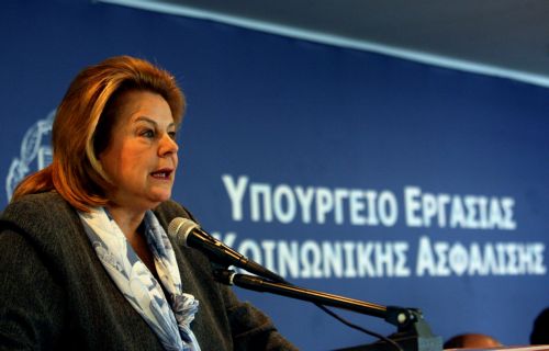 Άκυροι οι όροι ατομικών συμβάσεων για αμοιβές χαμηλότερες από την κλαδική σύμβαση