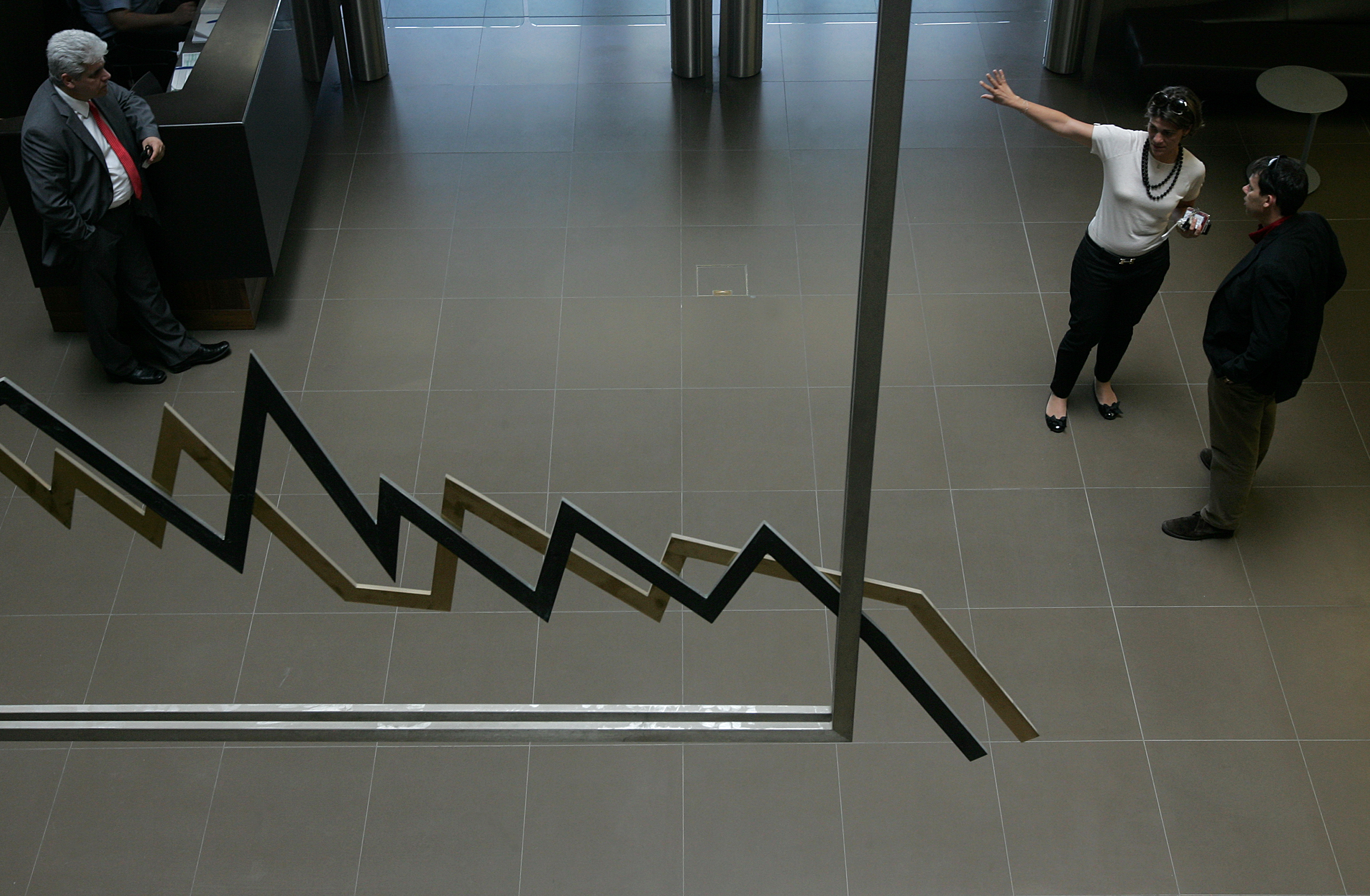 «Έχασε» και τις 1.300 μονάδες το Χρηματιστήριο την Παρασκευή