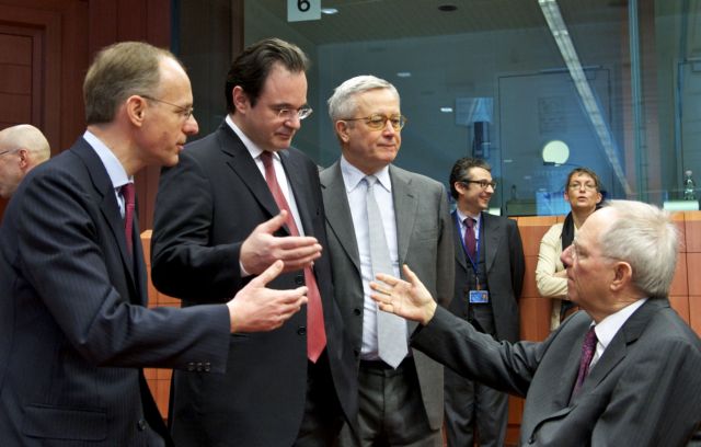 Για πρώτη φορά παρούσα στο Eurogroup η τρόικα, μετά τον έλεγχο στην Αθήνα