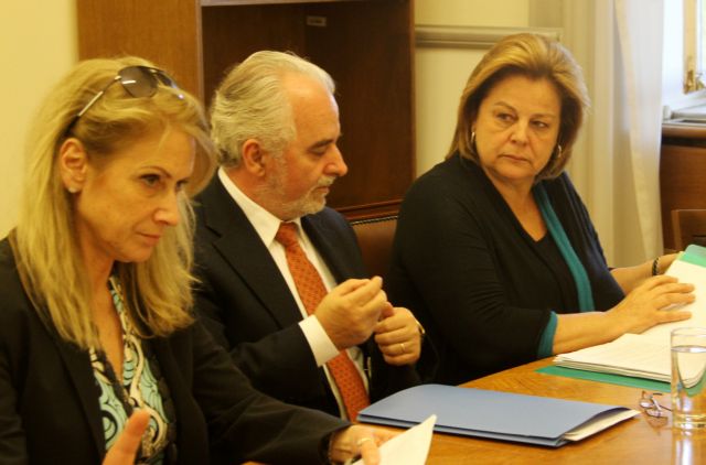 Υποχρεωτική κοινοποίηση των ατομικών συμβάσεων στο ΣΕΠΕ εξετάζει η κυβέρνηση