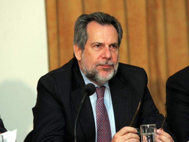 Θα ήταν έγκλημα η απώλεια του δημόσιου ελέγχου της ΔΕΗ, λέει ο Χρήστος Παπουτσής