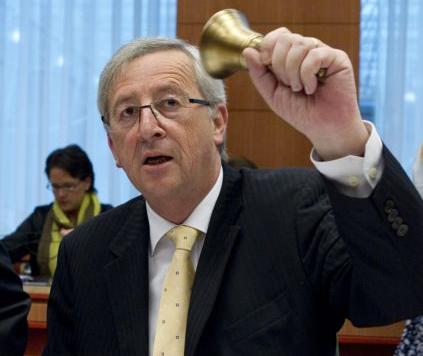 Μια ήπια αναδιάρθρωση του ελληνικού χρέους είναι  δυνατή, λέει ο Γιούνκερ