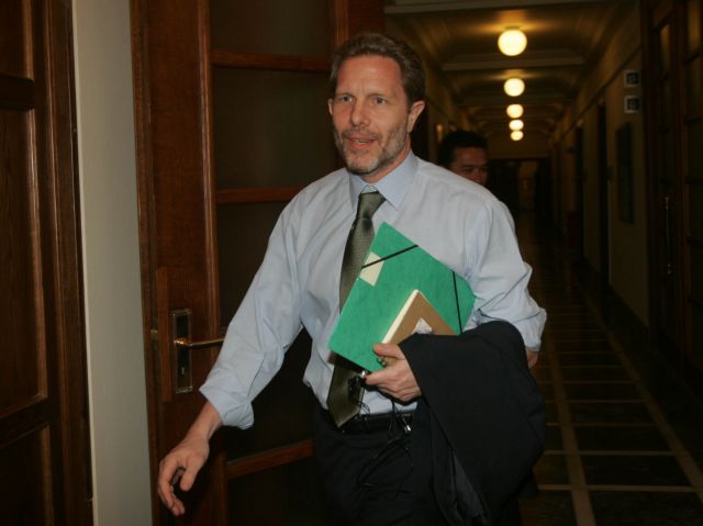 «Η ΕΕ μας επιτηρούσε επί χρόνια και τώρα ζητάει τα ρέστα» λέει ο Π.Γερουλάνος