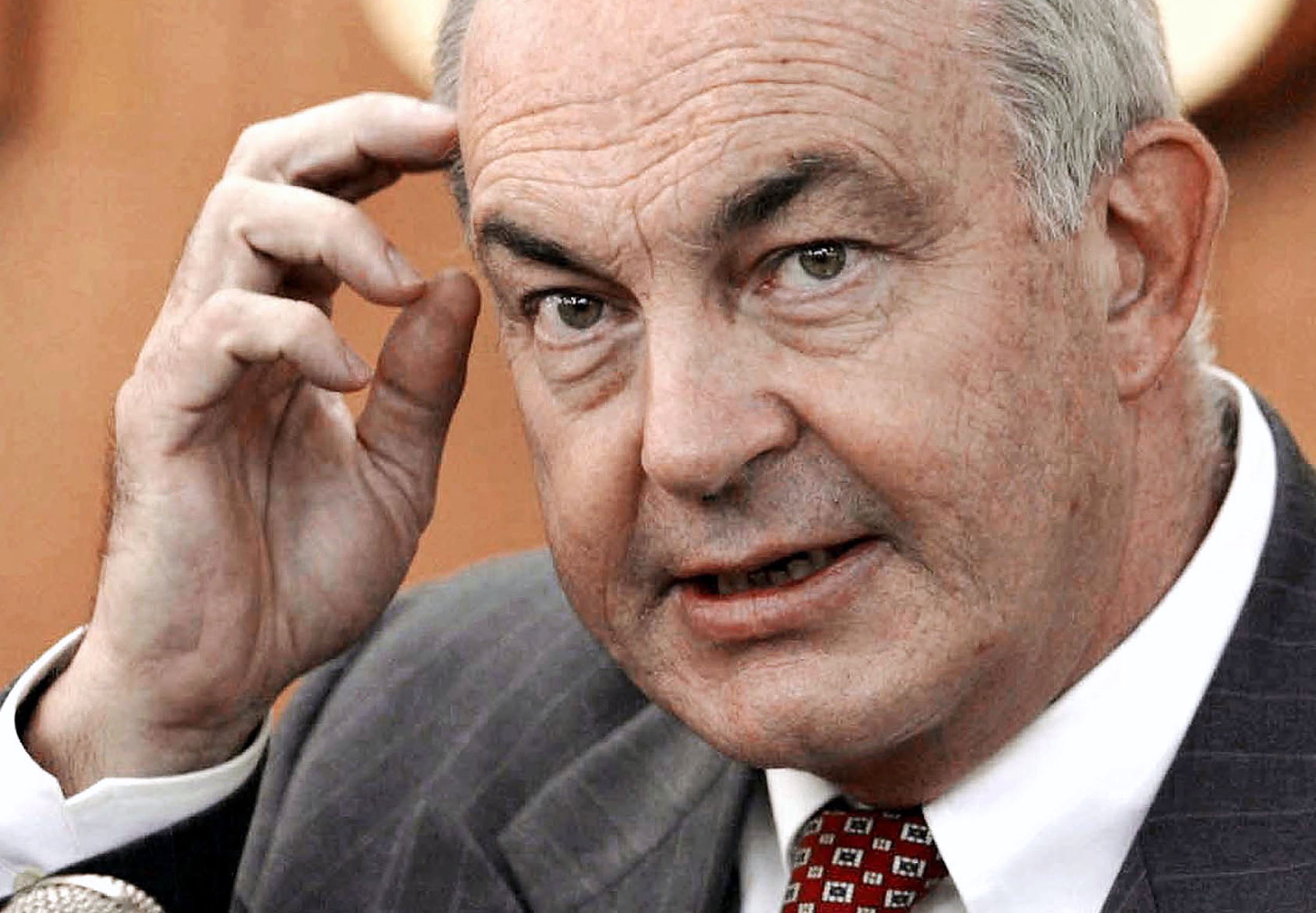 Δεν θα είναι υποψήφιος για την ηγεσία του ΔΝΤ ο Κεμάλ Ντερβίς