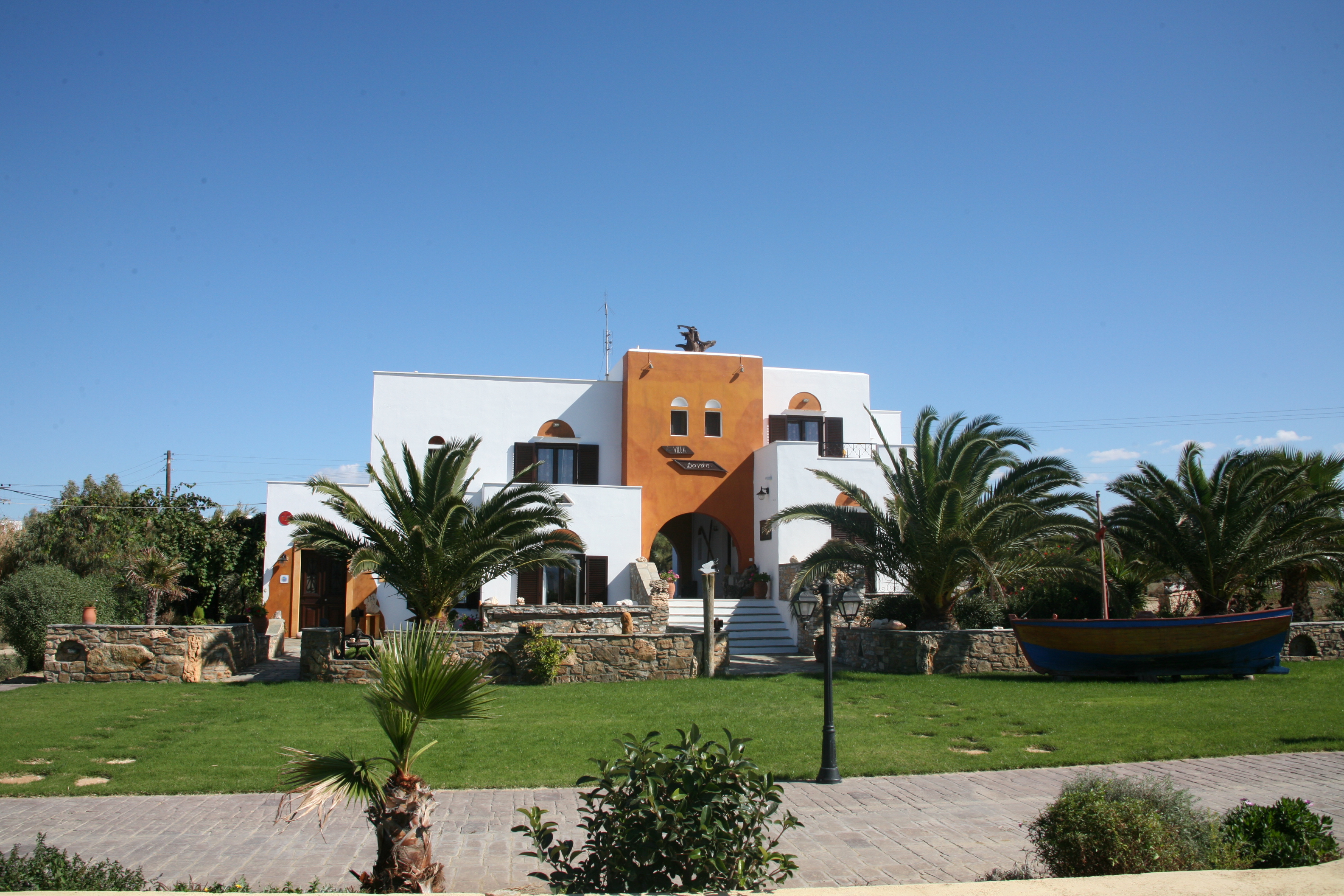 Διαγωνισμός: Κερδίστε ένα τριήμερο στη Villa Danai στη Νάξο