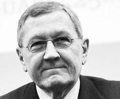 Η πώληση κρατικής περιουσίας «κλειδί» για την έξοδο της Ελλάδας από την κρίση, λέει ο Κλ. Ρέγκλινγκ