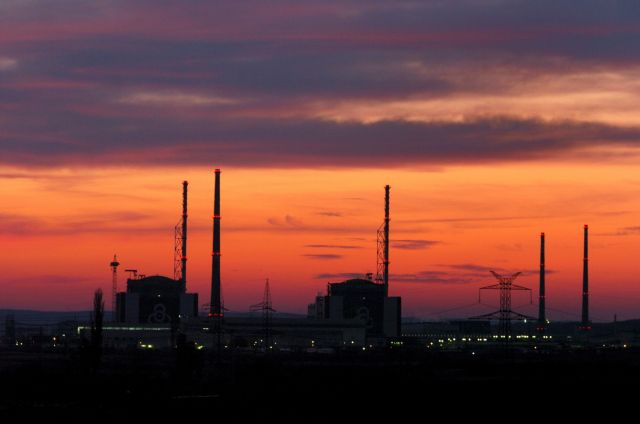 Ρωγμές σε ράβδους ελέγχου του πυρηνικού σταθμού του Κοζλοντούι