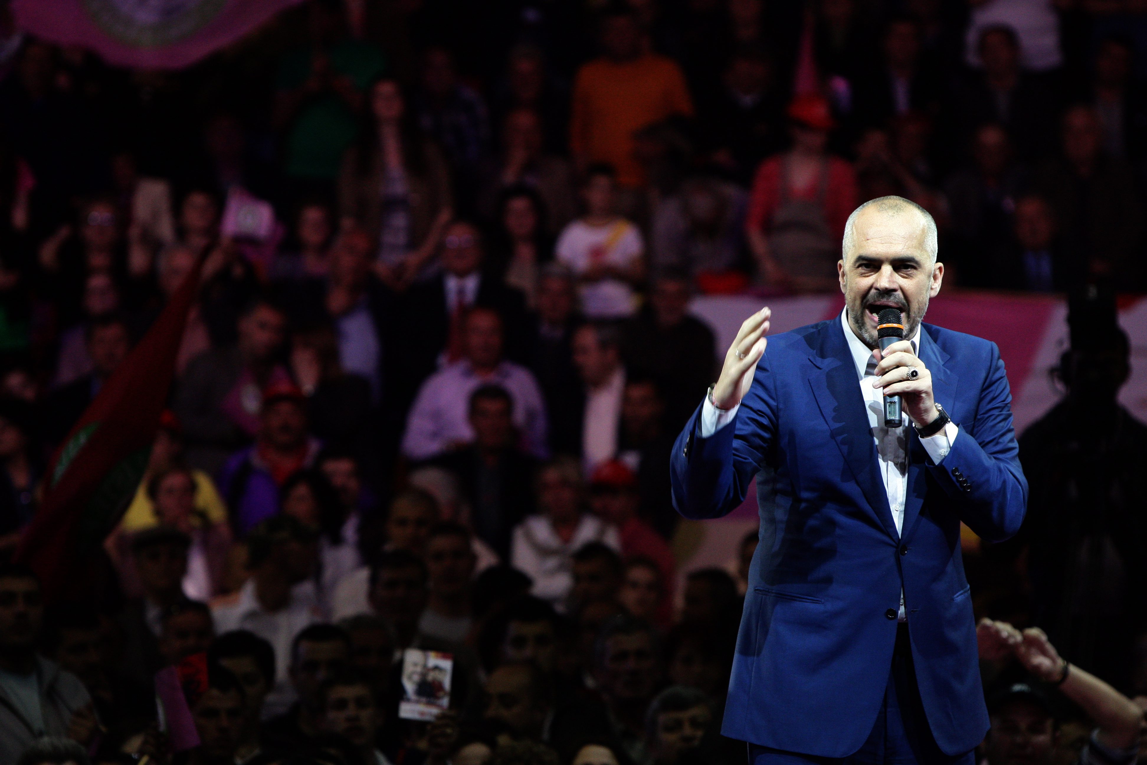 Νικητής των δημοτικών εκλογών δηλώνει ο πρόεδρος του Σοσιαλιστικού Κόμματος Έντι Ράμα