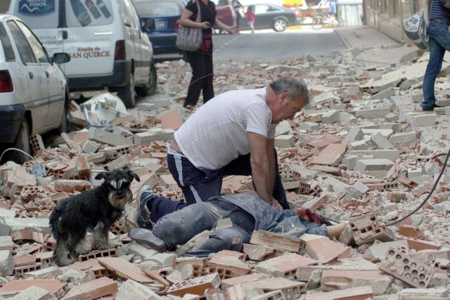 Οκτώ νεκροί από σεισμό 5,2 βαθμών στη νότια Ισπανία