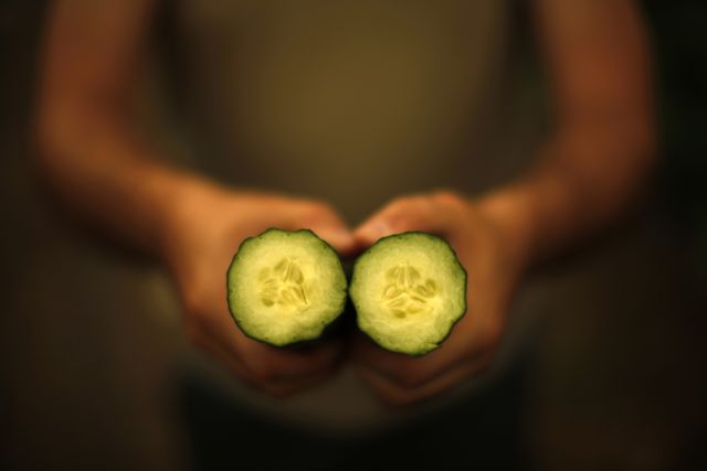 Καθησυχαστικοί οι Έλληνες γιατροί για τα μολυσμένα αγγουράκια