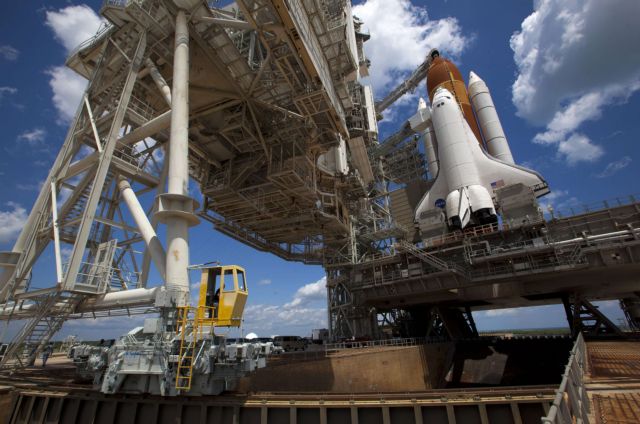 To Endeavour σε τροχιά για τελευταία φορά πριν καταλήξει στο μουσείο