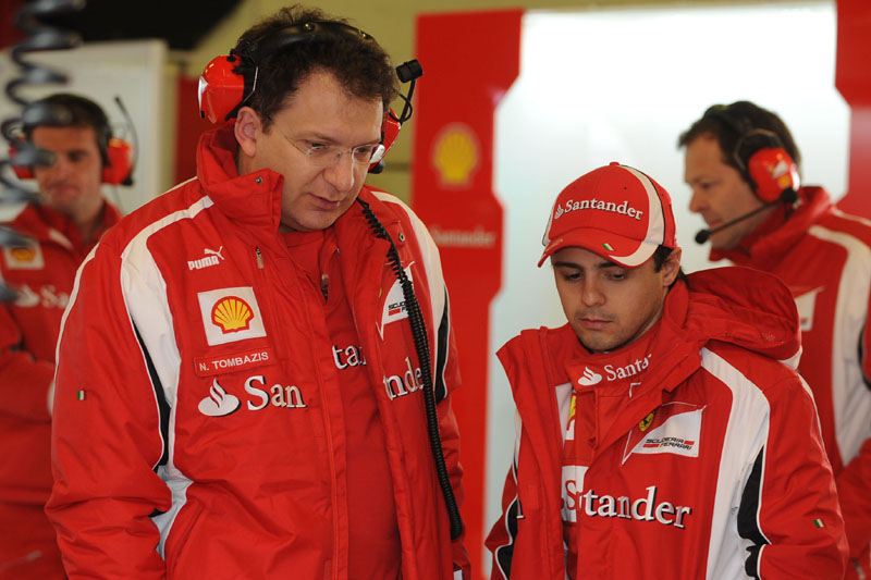 Νικόλας Τομπάζης: «Πιο τολμηρή η Ferrari του 2012»