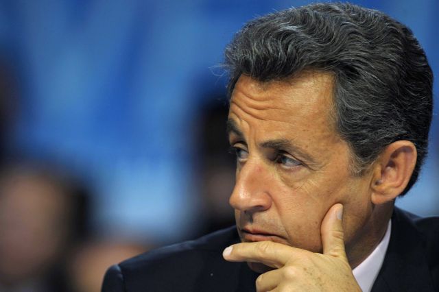 Προβάδισμα στους Σοσιαλιστές δίνει η πρώτη δημοσκόπηση μετά τη σύλληψη του Στρος-Καν