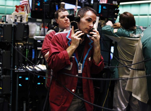 Ελλάδα, Ιρλανδία και Πορτογαλία δεν θα πληρώσουν ποτέ τα χρέη τους, λέει η Wall Street Journal