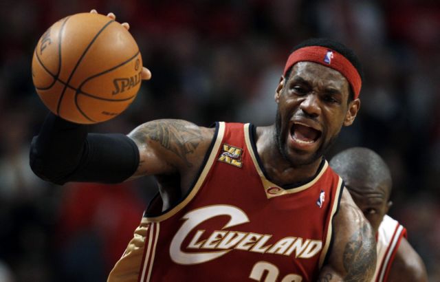 Ο ΛεΜπρόν Τζέιμς Νο10 διασημότητα στο κόσμο