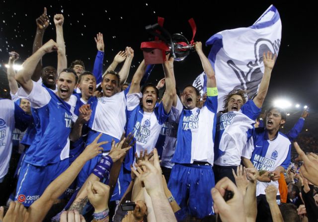 Η Γκένκ κατέκτησε το πρωτάθλημα Βελγίου, αποσπώντας ισοπαλία από τη Σταντάρ Λιέγης