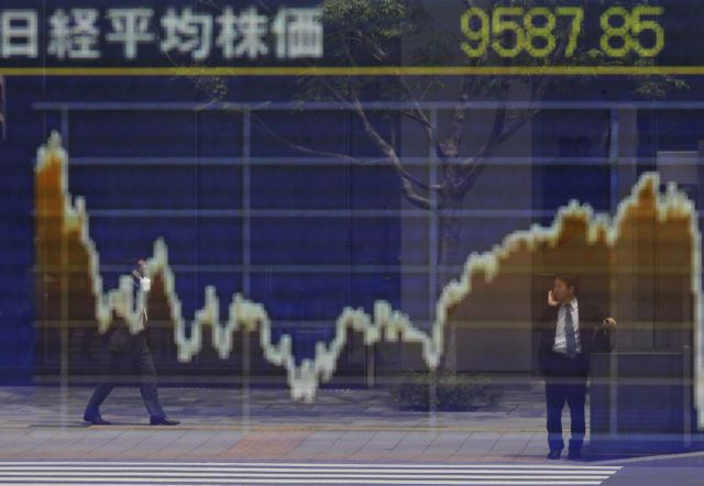 Προειδοποίηση από την Fitch για πιθανή υποβάθμιση της Ιαπωνίας