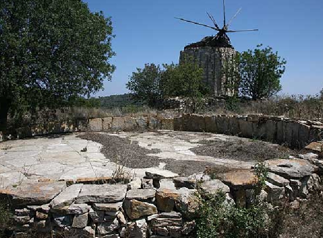 Τριήμερο Αγ. Πνεύματος με πρόγραμμα ευεξίας στο «Vouno Village» στη Χίο